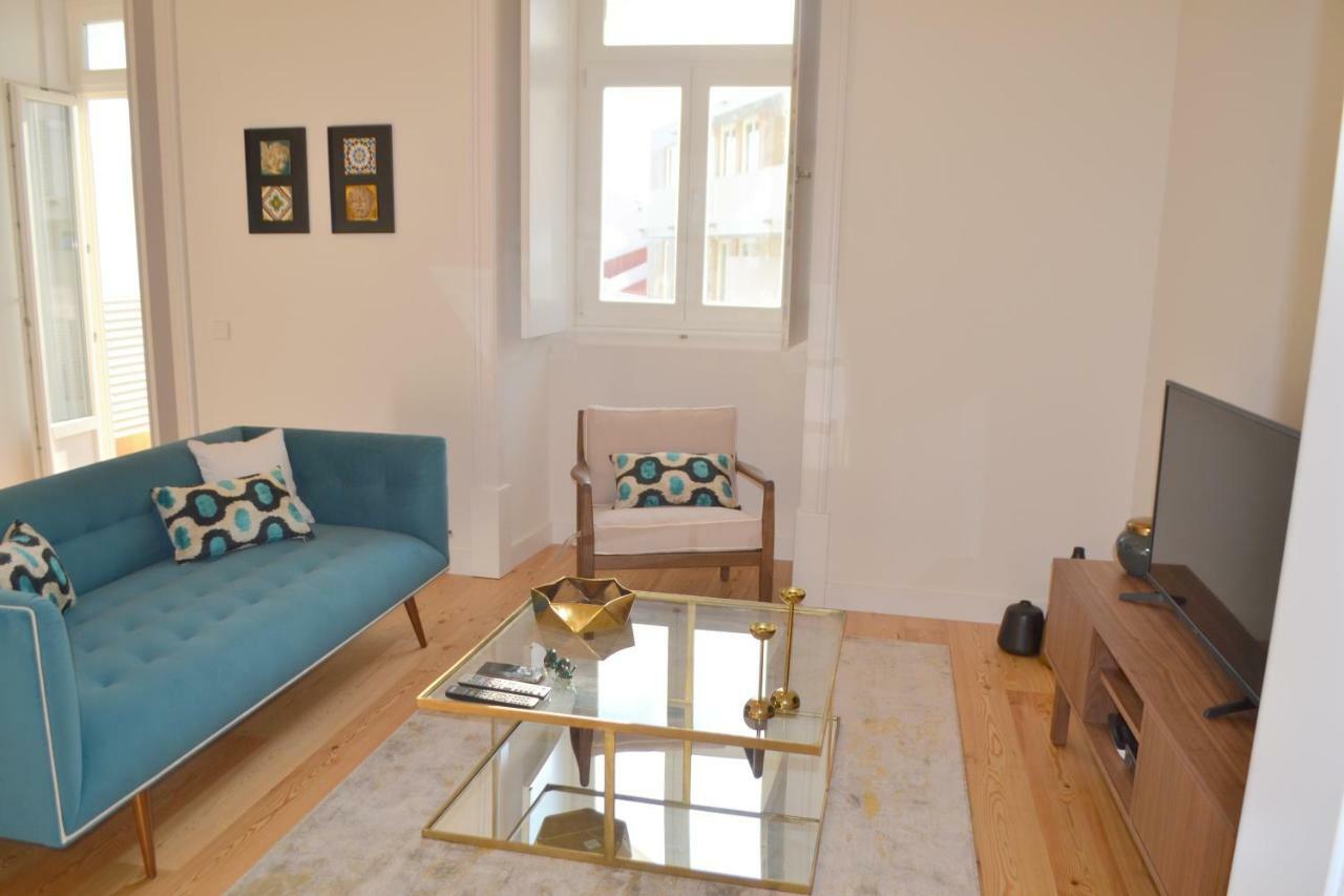 Tp Aura 19, Swimming Pool, Terrace & View Apartment Lisbon Exterior photo